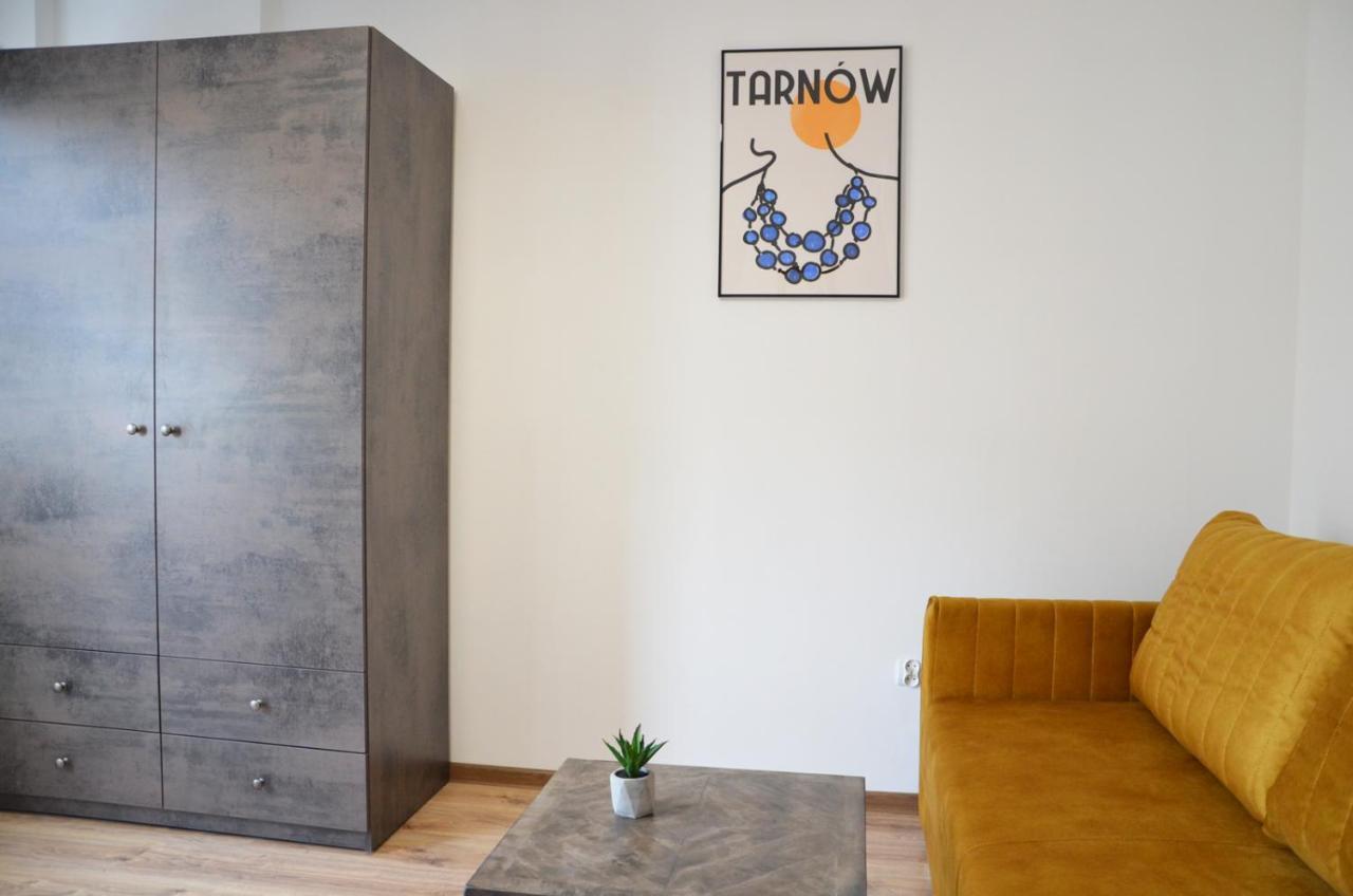 Apartament Centrum Przy Maxie Тарнов Екстериор снимка