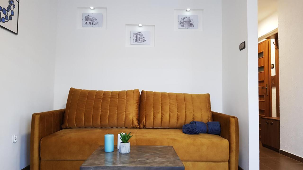 Apartament Centrum Przy Maxie Тарнов Екстериор снимка